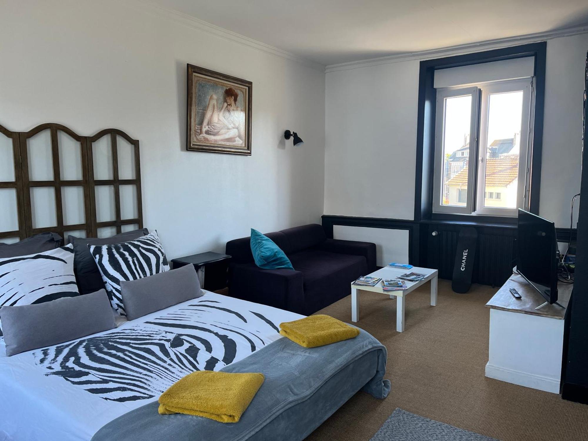 Chambre Spacieuse Dans Maison Renovee Гранвіль Екстер'єр фото
